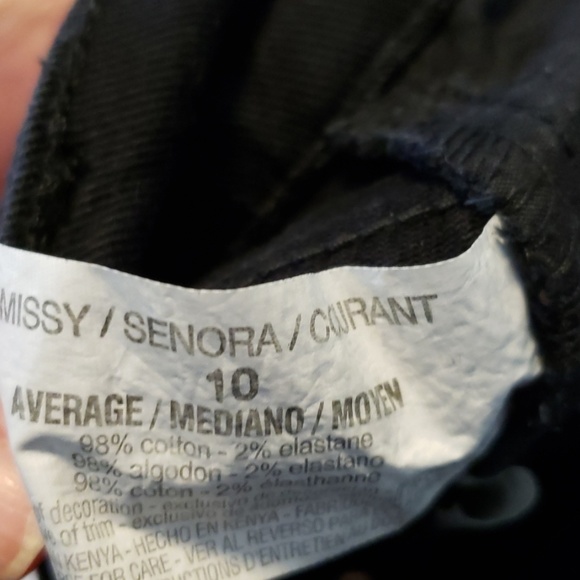 Gloria Vanderbilt Amanda fit black jeans - Picture 4 of 7